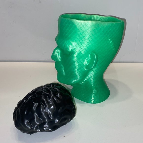 Handmade 3D Printed Monster Frankenstein Head and Brain Figurine Bust - Picture 4 of 6